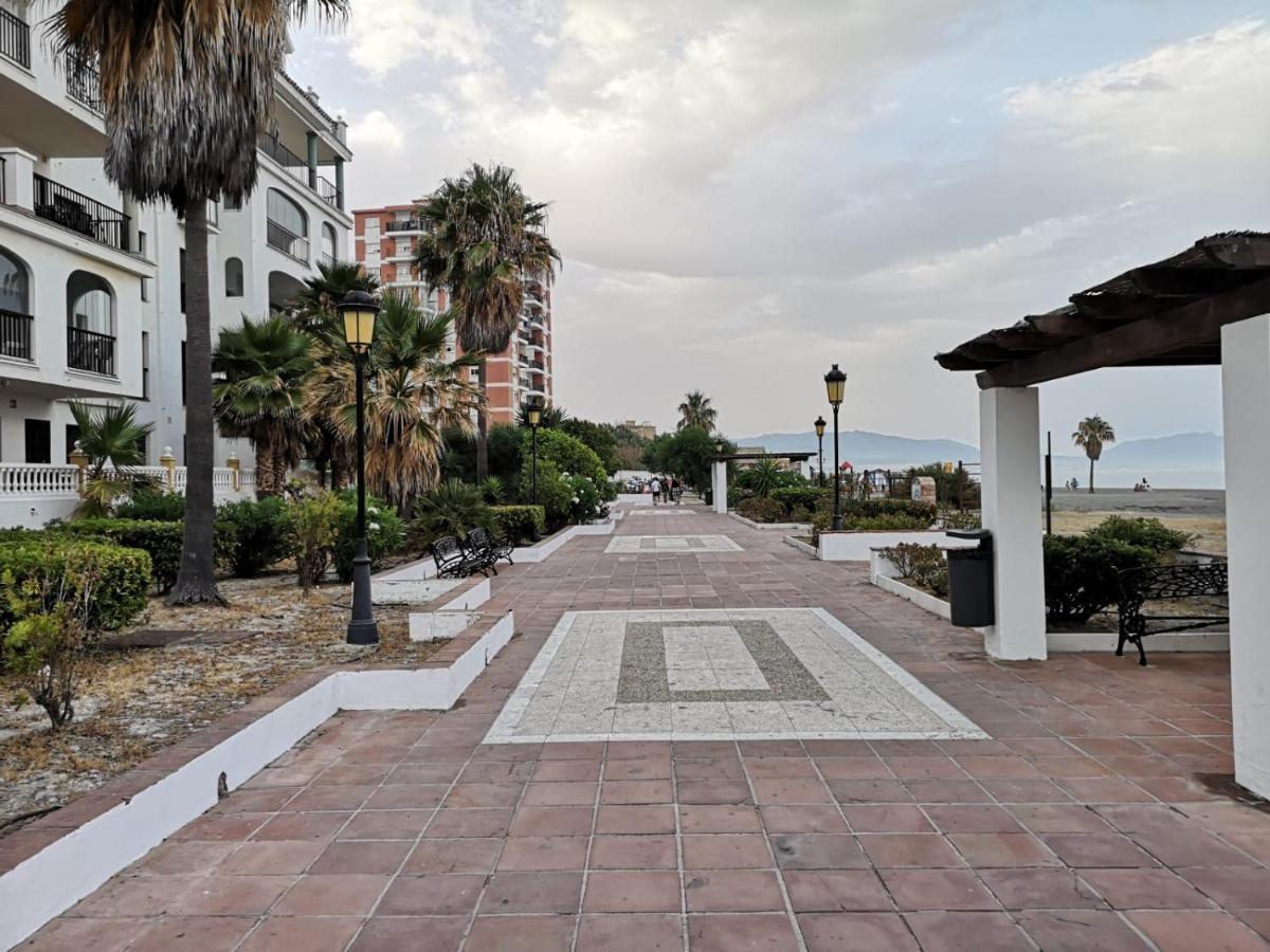 Apartamento En Marina Puerto De La Duquesa Castillo de Sabinillas Dış mekan fotoğraf
