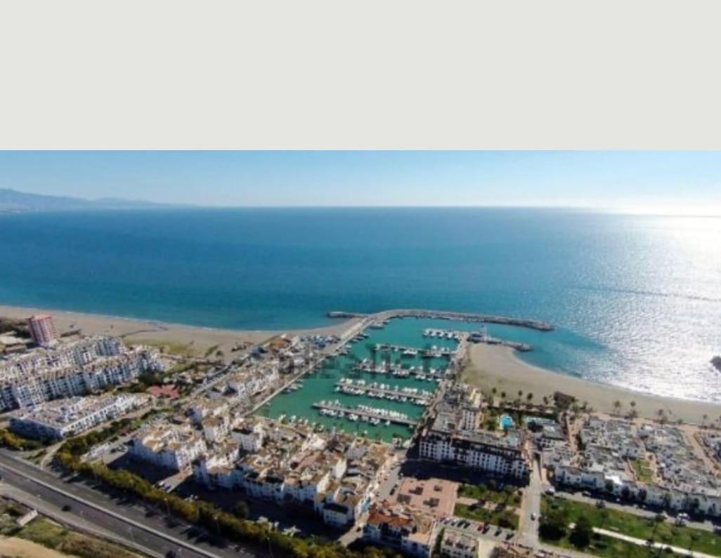 Apartamento En Marina Puerto De La Duquesa Castillo de Sabinillas Dış mekan fotoğraf